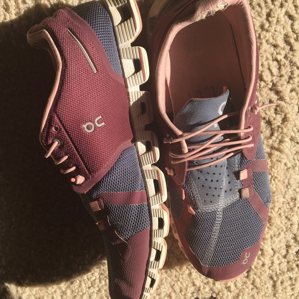 9.5 used iCloud shoes